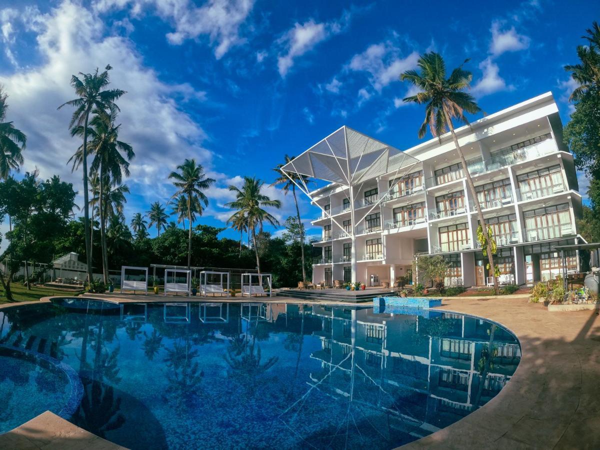 Elixir Cliff Beach Resort And Spa Varkala Esterno foto