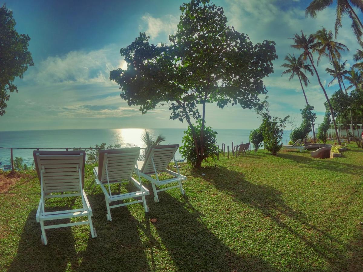 Elixir Cliff Beach Resort And Spa Varkala Esterno foto