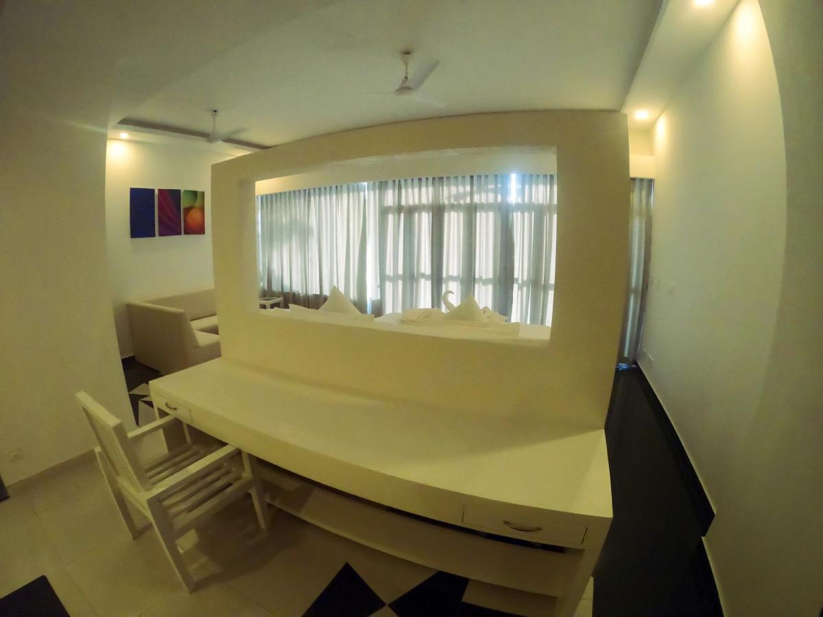 Elixir Cliff Beach Resort And Spa Varkala Esterno foto