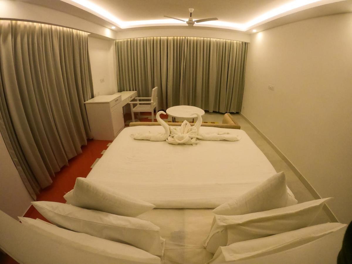Elixir Cliff Beach Resort And Spa Varkala Esterno foto
