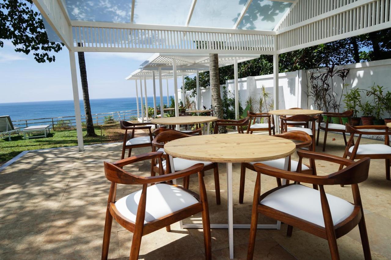 Elixir Cliff Beach Resort And Spa Varkala Esterno foto